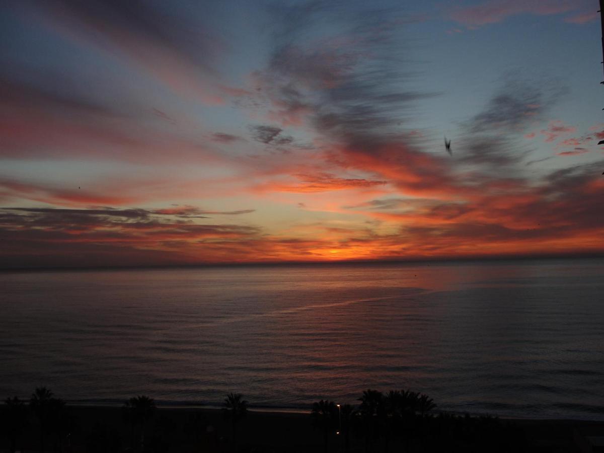 Apartment Aloha Playa Malaga Benalmádena Dış mekan fotoğraf